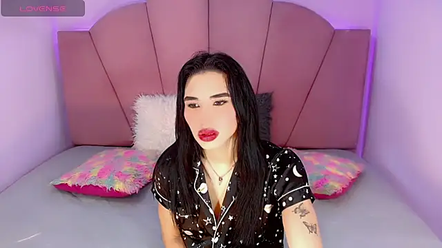 Jadeyourqueen online show from December 27, 2024, 12:34 pm