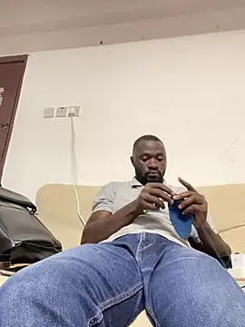 Blakishie online show from February 5, 2025, 7:31 pm