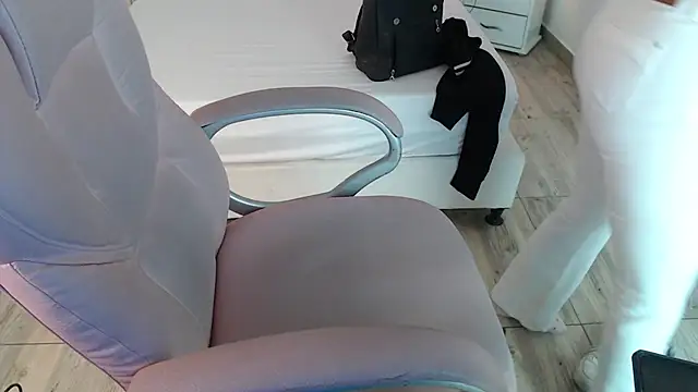 Sam mansson66 online show from January 30, 2025, 7:04 pm