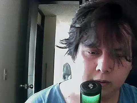 aixs93 online show from October 27, 2025, 12:20 pm