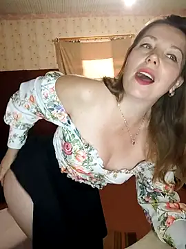 VselenaSun402 online show from September 10, 2025, 10:48 am