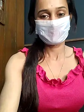 Snapshot of Oleevia chatting on February 7, 2026, 8:51 am Oleevia online show from February 7, 2026, 8:51 am