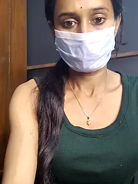 Snapshot of Oleevia chatting on March 13, 2026, 9:16 am Oleevia online show from March 13, 2026, 9:16 am