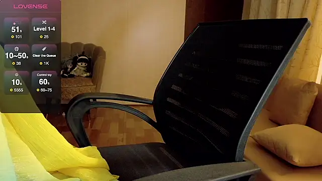 Only hunny online show from December 5, 2025, 2:14 pm