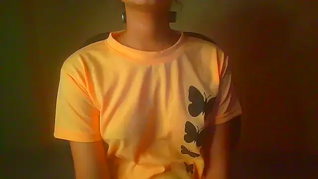 Snapshot of Chandani-Love chatting on April 25, 2026, 1:41 pm Chandani-Love online show from April 25, 2026, 1:41 pm
