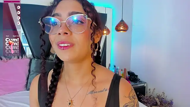 antonelllepiercee online show from February 9, 2025, 12:08 pm