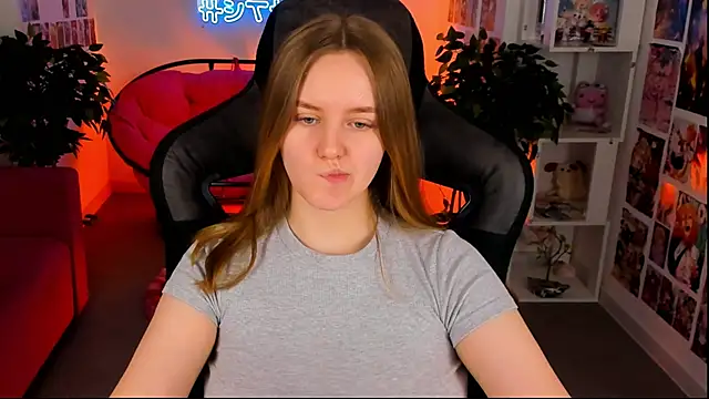 KellyPoter online show from February 22, 2025, 8:50 am