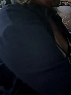 Kasandra Ho online show from March 7, 2025, 12:34 pm