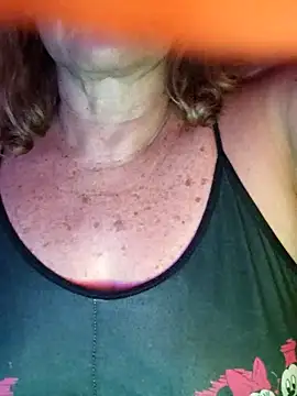 Kasandra Ho online show from April 2, 2026, 1:14 am