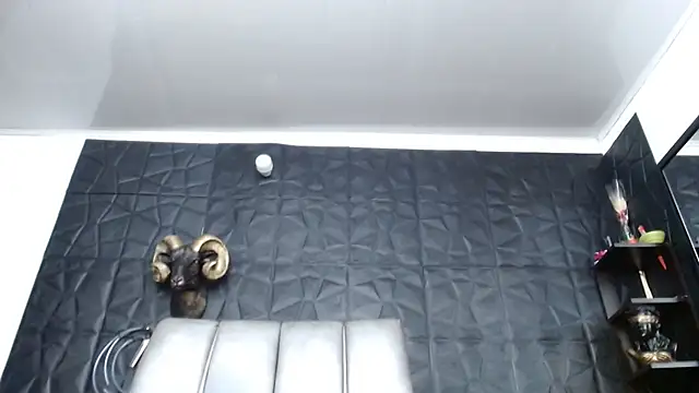 Hanna Fox 69 online show from April 21, 2026, 8:53 am