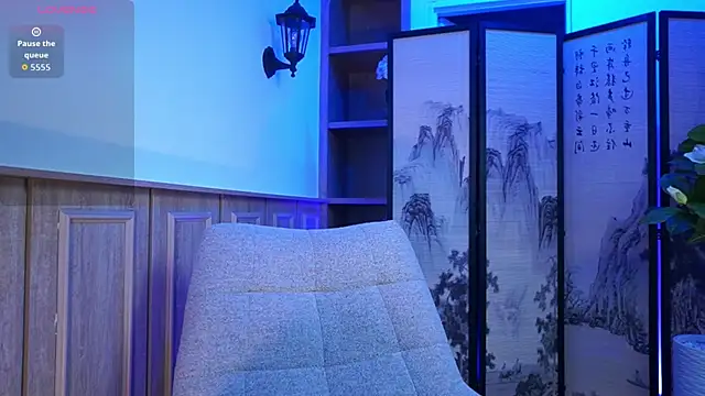 CattleyaScaly online show from April 18, 2026, 11:36 am