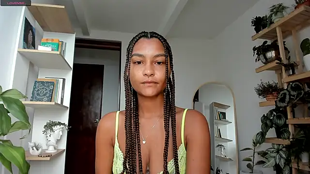 Snapshot of Johaphyton chatting on January 11, 2025, 12:40 pm Johaphyton online show from January 11, 2025, 12:40 pm