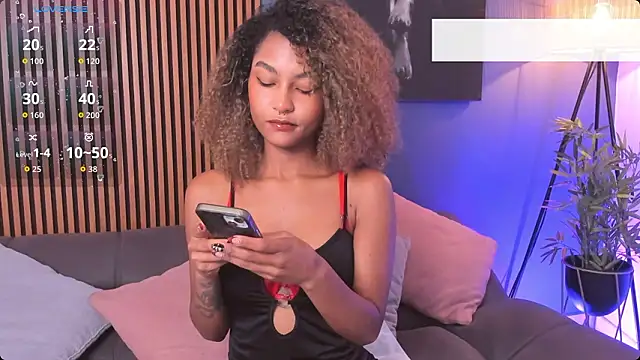 Snapshot of Johaphyton chatting on February 14, 2026, 2:14 pm Johaphyton online show from February 14, 2026, 2:14 pm