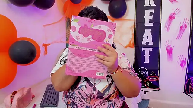 Abriil7 online show from October 31, 2025, 3:40 am