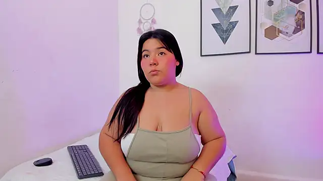 Abriil7 online show from November 6, 2025, 3:29 am