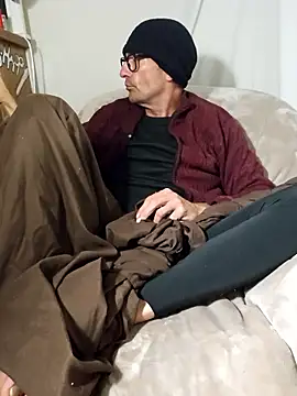 Pumpndeep online show from December 20, 2025, 10:33 am