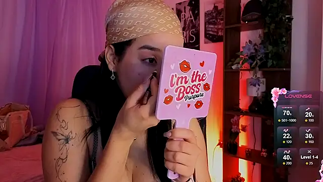 Snapshot of emilyrouxe chatting on October 15, 2025, 3:45 pm emilyrouxe online show from October 15, 2025, 3:45 pm