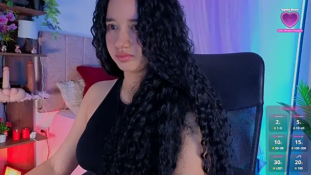 Snapshot of emilyrouxe chatting on December 4, 2025, 2:59 pm emilyrouxe online show from December 4, 2025, 2:59 pm