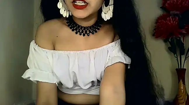 SUZY FROMUS online show from January 12, 2025, 3:14 pm