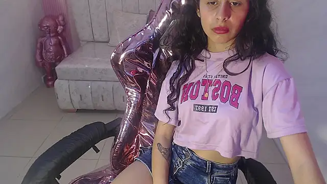 paris sub1  online show from February 15, 2025, 11:14 pm