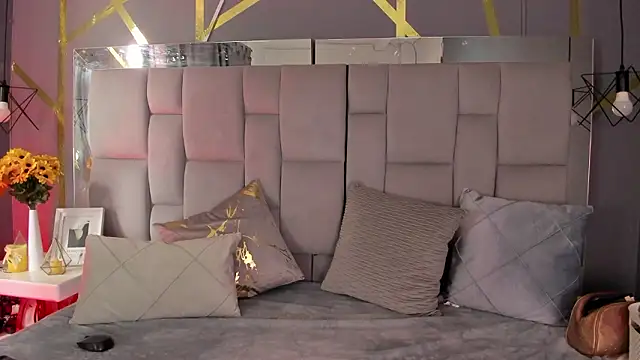 AliceSteel12 online show from February 28, 2026, 7:37 pm