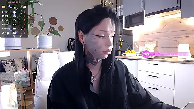 Tanya M online show from December 21, 2025, 10:44 am