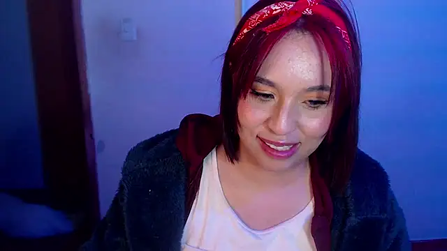 annie3 online show from December 21, 2024, 4:52 am