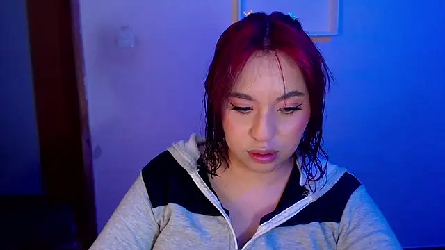 annie3 online show from December 27, 2024, 2:36 am