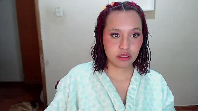 annie3 online show from January 19, 2025, 5:05 am