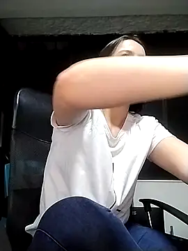 Snapshot of Lucianaferro_ chatting on September 26, 2025, 6:39 am Lucianaferro online show from September 26, 2025, 6:39 am