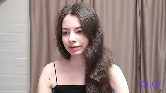 Snapshot of sweet_sweet_angel chatting on July 1, 2026, 3:30 am sweet sweet angel online show from July 1, 2026, 3:30 am