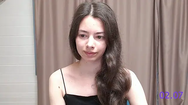 Snapshot of sweet_sweet_angel chatting on July 2, 2026, 9:59 am sweet sweet angel online show from July 2, 2026, 9:59 am