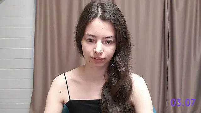 Snapshot of sweet_sweet_angel chatting on July 3, 2026, 7:15 am sweet sweet angel online show from July 3, 2026, 7:15 am
