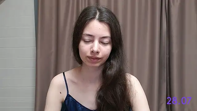 Snapshot of sweet_sweet_angel chatting on July 28, 2026, 4:41 am sweet sweet angel online show from July 28, 2026, 4:41 am