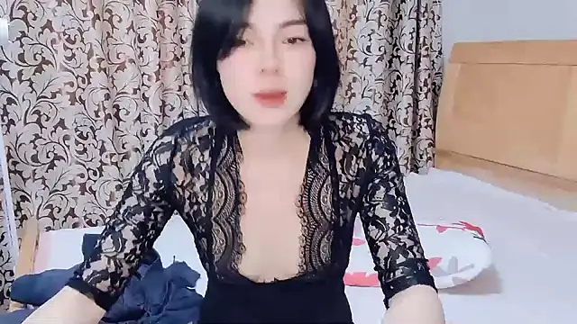 Linda-LL online show from February 18, 2025, 6:04 am