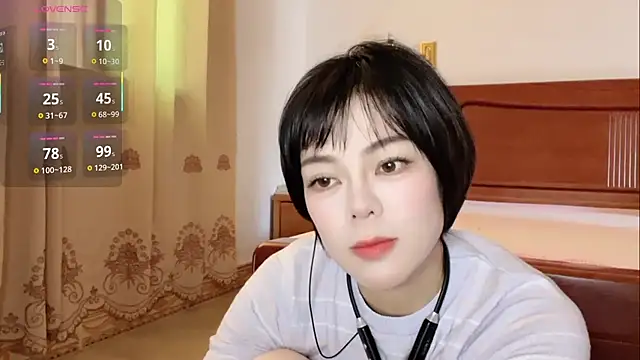 Snapshot of Linda-LL chatting on July 22, 2026, 2:25 am Linda-LL online show from July 22, 2026, 2:25 am