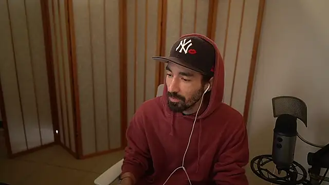 Your Ice cream online show from November 28, 2025, 2:42 pm