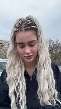 KikiWatson online show from March 21, 2026, 7:46 am