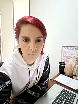 your red rose  online show from March 21, 2025, 1:34 pm