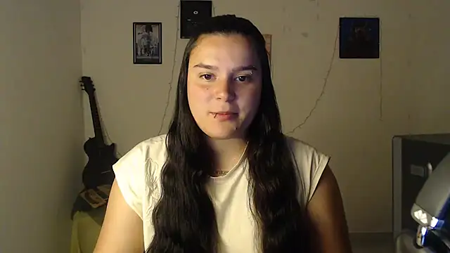 Nika 1  online show from September 15, 2025, 9:04 pm