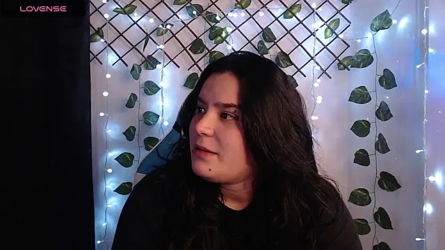 Nika 1  online show from April 13, 2026, 12:16 am