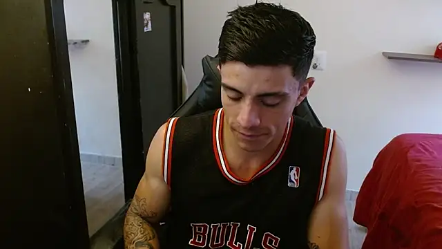 kv   xxx  online show from November 28, 2025, 8:33 pm