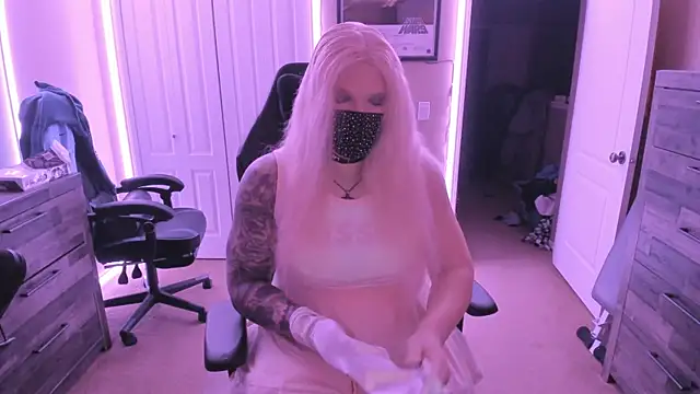 Sissydream123 online show from December 10, 2024, 6:01 am