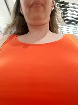 uber babe online show from May 5, 2026, 9:50 am