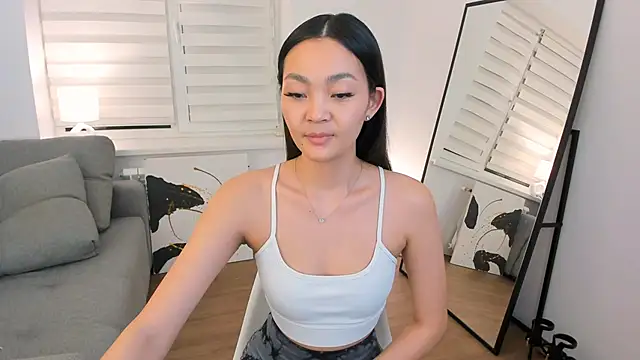 Peopleneedlove144 online show from March 18, 2025, 5:42 pm