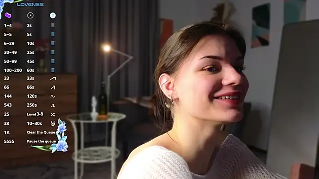 MimiLoll online show from March 13, 2025, 1:43 am