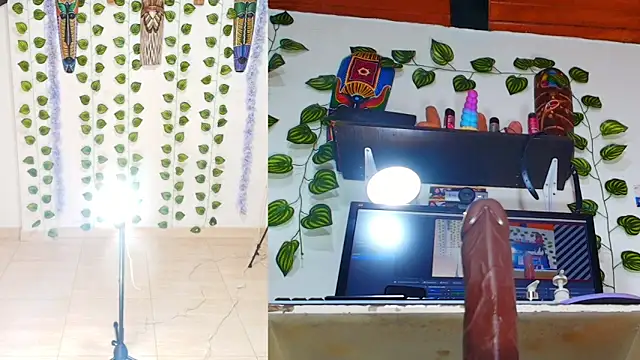 sharlotte funny online show from April 17, 2026, 7:06 pm