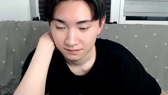 Miram Yu online show from January 31, 2025, 8:22 pm