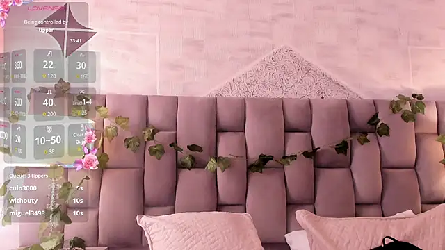 HannaRhodes online show from January 30, 2025, 7:37 pm