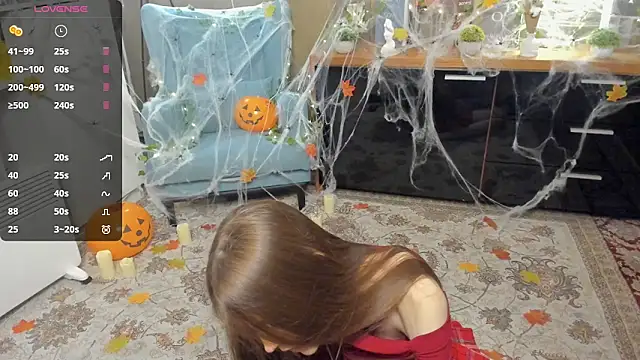 DarleneHatt online show from November 2, 2025, 9:50 pm